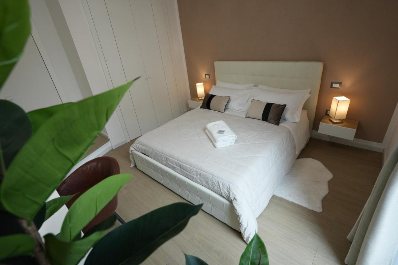 קליארי Luxury Rooms Paoli 19 מראה חיצוני תמונה